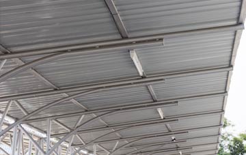 installing Col Uarach metal roofing